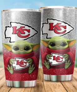Baby Yoda Hug Logo Kansas City Chiefs Tumbler