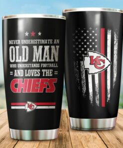 Never Underestimate An Old Man Who Loves The Kansas City Chiefs Tumbler